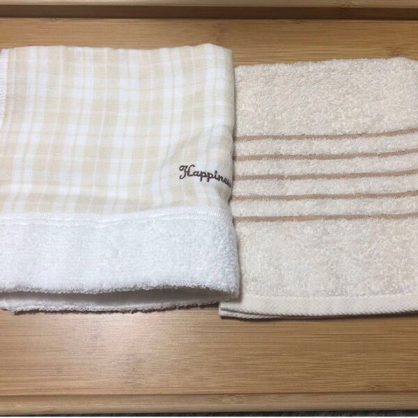 ☆新品未使用☆ハンドタオル タオルハンカチ 2枚セット
