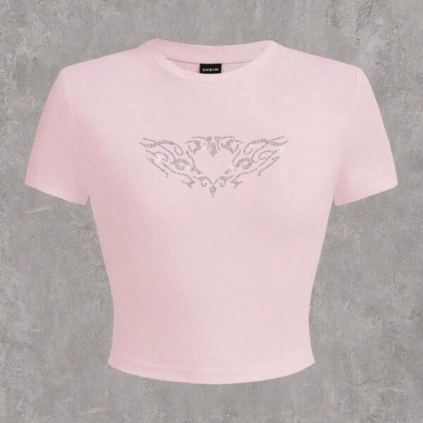 SHEIN Tシャツ ショート丈トップス ピンク ハート 半袖Tシャツ