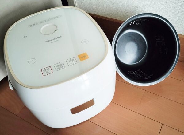 Panasonic SR-KT067 IHジャー炊飯器