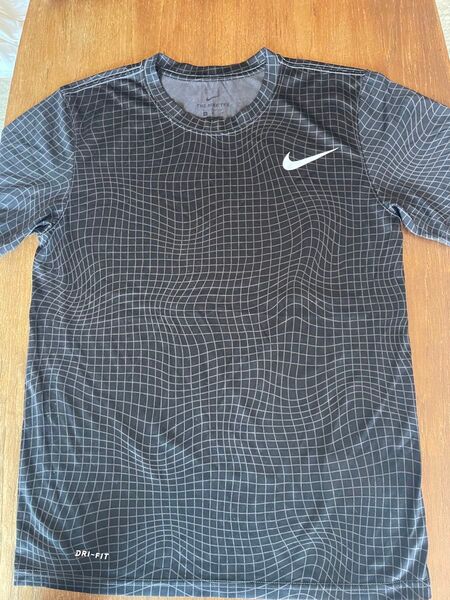 NIKE ナイキ 半袖Tシャツ テニス
