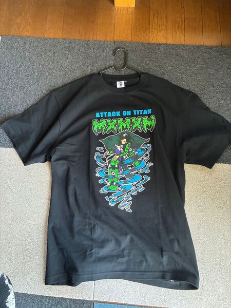 マジカルモッシュミスフィッツ マモミ M×M×M 進撃の巨人 リヴァイアッカーマン コラボ Tシャツ メンズ レディース ブラック