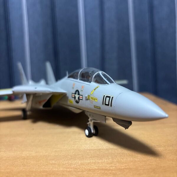 タミヤ 1/72 F-14 トムキャット