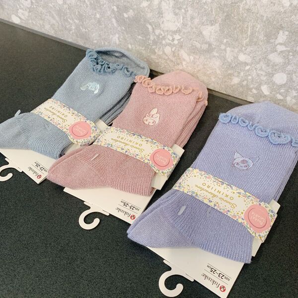 新品 サンリオ×福助 OKINIIRO靴下セット23-25