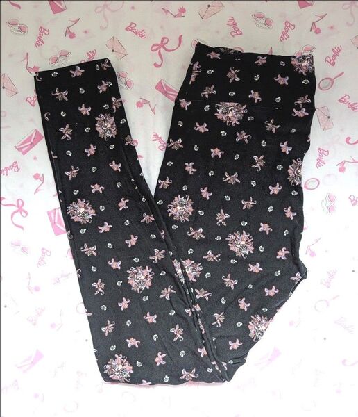 LuLaRoe ルラロー ディズニー Disney アースラ レギンス アメリカ スパッツ ヨガ ピラティス トレーニング