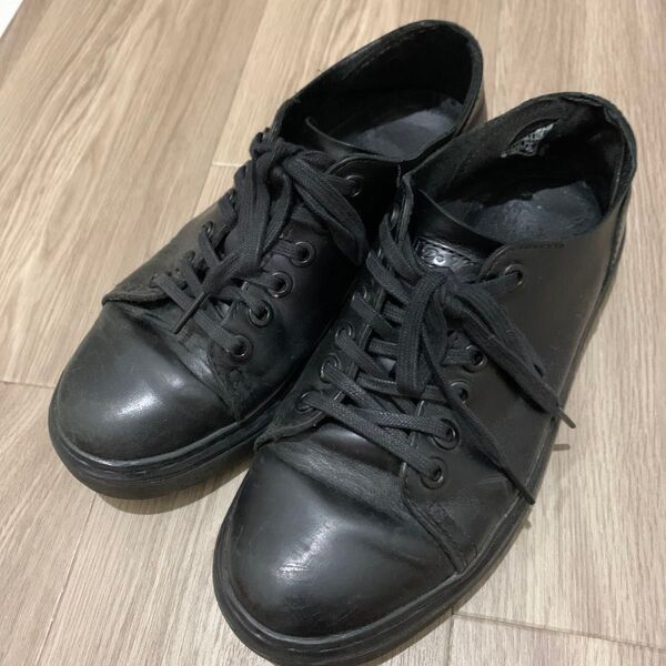 【即日発送可能です!】DR.MARTENS DANTE