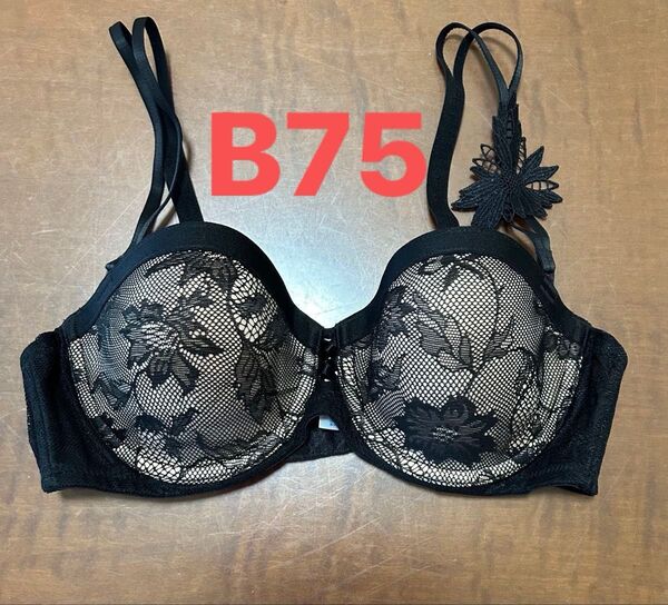トリンプ ブラジャー B75
