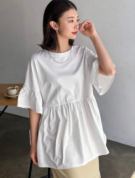FRIFUL 袖フリルペプラムトップス XL