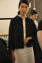 美品 コレクション使用同型 MARGARET HOWELL マーガレットハウエル 2016SS SANFORISED LINEN リネンスカート 1 ネイビー 春夏 定価39600円_画像10