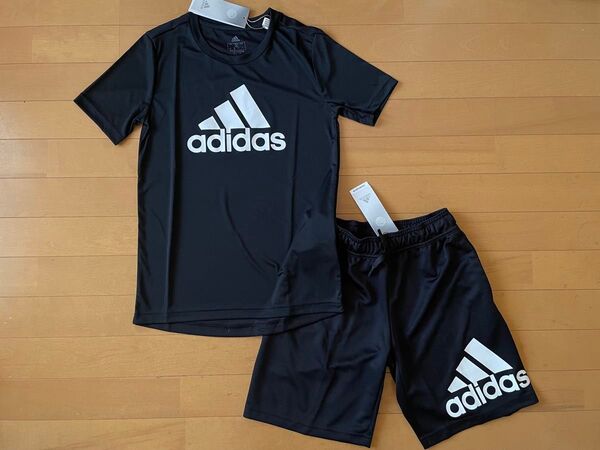 新品未使用 adidasアディダス140 快適素材!! ビッグロゴ半袖Tシャツ・ビッグロゴパンツ ブラック 黒 上下 即決