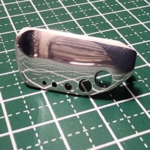 【オリジナル】アブガルシア オフセット クラッチ シルバー 鏡面