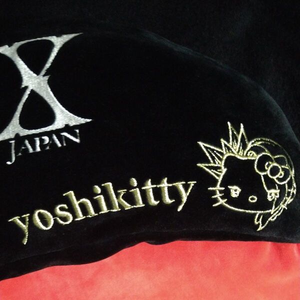 X JAPAN yoshikitty コラボ アミューズメント景品 サンリオ ハローキティ 刺繍