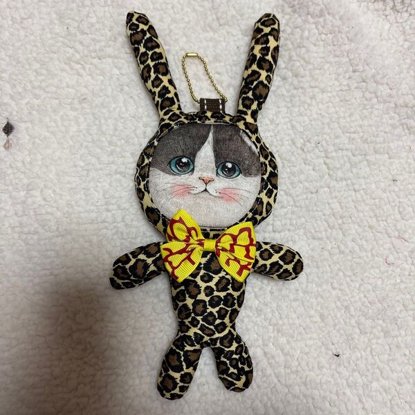 ハンドメイド コヤンイサムチョン うさ耳にゃんこ チャーム 猫バッグチャーム