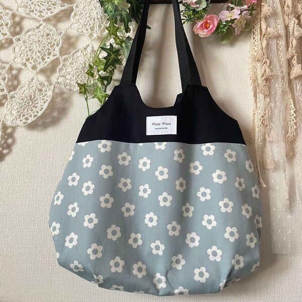 ハンドメイド マチが可愛いトートバッグ