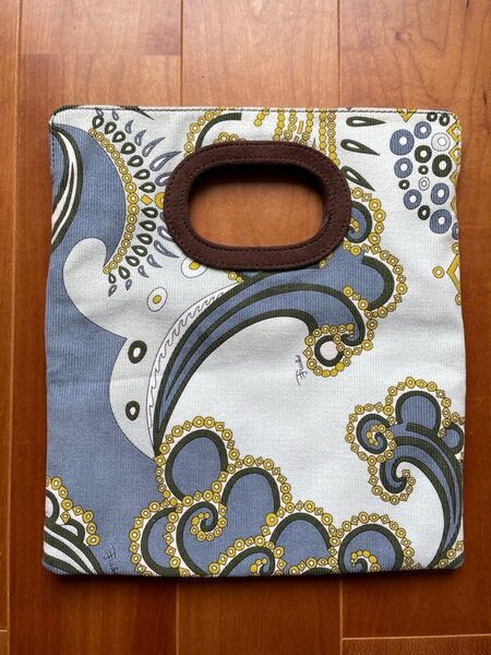 エミリオ・プッチ Emilio Pucci ハンドバッグ クラッチバッグ 薄型 未使用 ブルー イタリア製 コーデュロイ