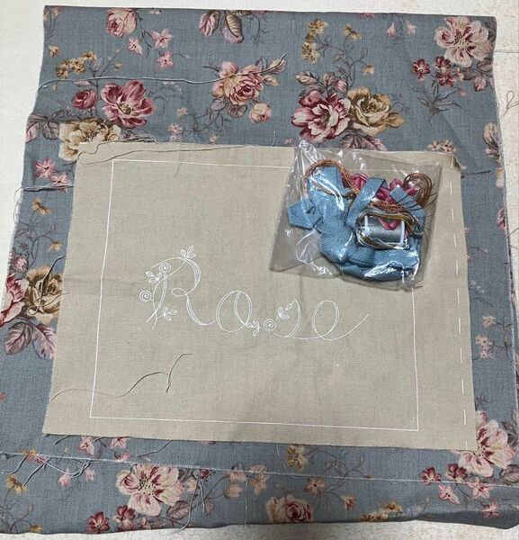 クロスステッチ刺繍キット Rose ブルー系