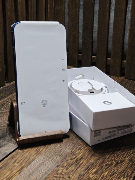 新品同様品 pixel8a SIMフリー スマホ