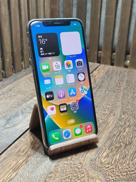 iPhone X 256GB Simロック解除済み スマホ