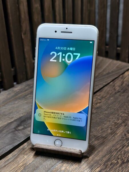 iPhone8 plus 64GB SIMロック解除済み スマホ
