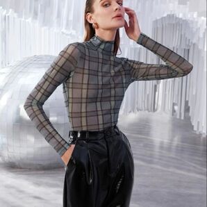 SHEIN モックネック格子縞M