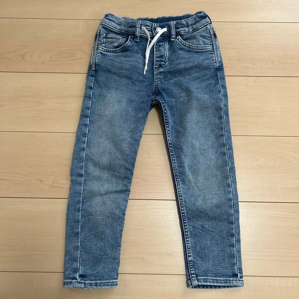 H&M デニムブルー ストレートカット ボトムス 110