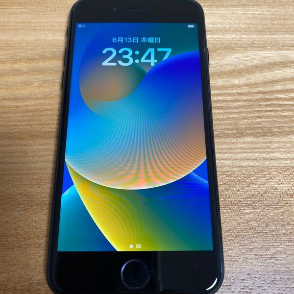 iPhone SE 第3世代 64GB ミッドナイト バッテリー100%