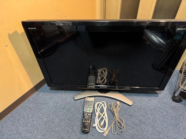 【全国送料無料】SHARP 液晶テレビ LC-32E7 32型 BS対応 アクオス