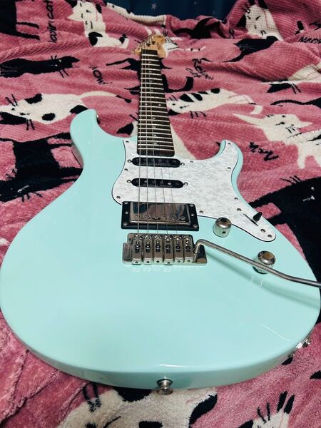 YAMAHA PACIFICA612VIIX(リフィニッシュ)