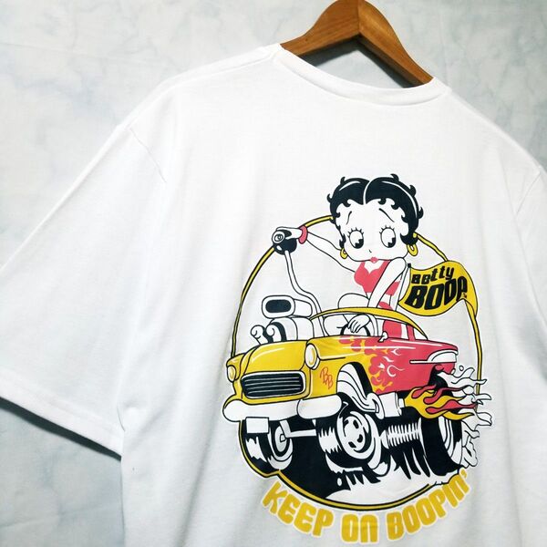新品 BettyBoop (ベティブープ)白 Tシャツ 車柄 ホワイト LL