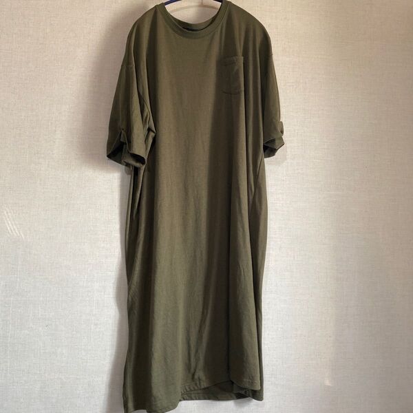 モスグリーン Tシャツ風ワンピース L
