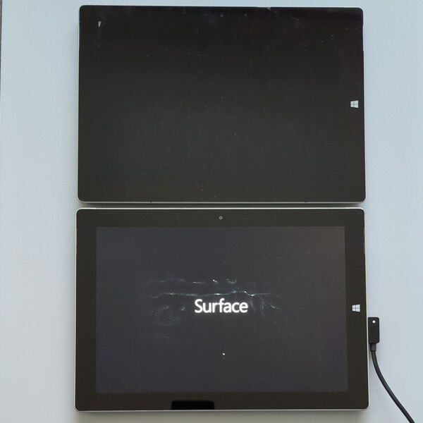 Surface Pro3 ジャンク2台