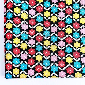 ブロード レトロフラワー (ブラック) 106×200cm(約) SEVENBERRY