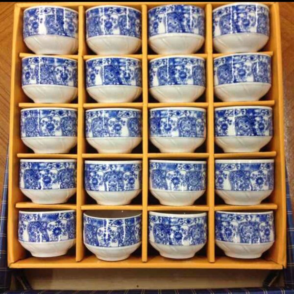湯呑み☆20客セット☆昭和 レトロ☆食器☆茶器☆送料込み