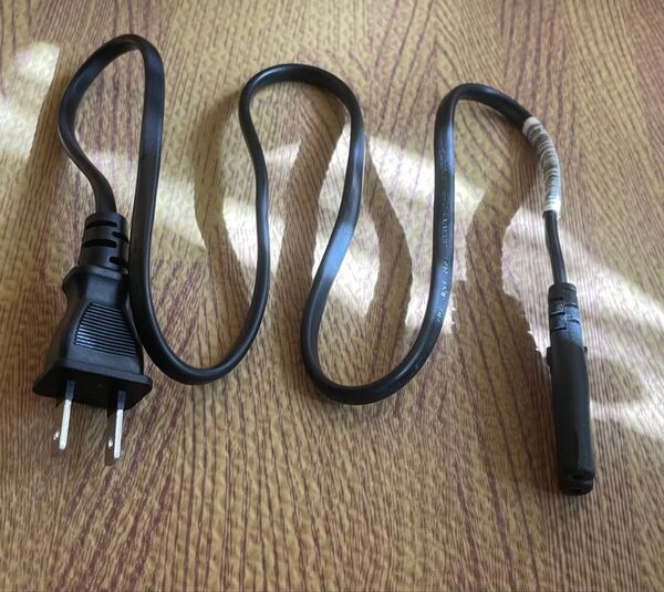 オーディオ機器用電源ケーブル 2ピン 黒