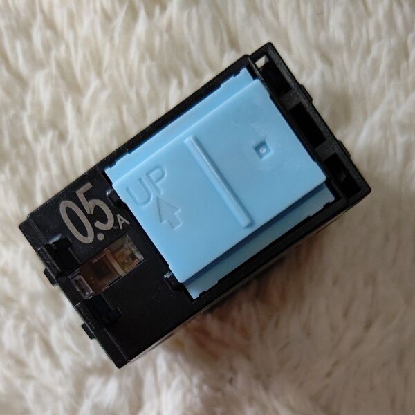WT52412 埋込パイロットスイッチ 片切 Panasonic コスモシリーズワイド21