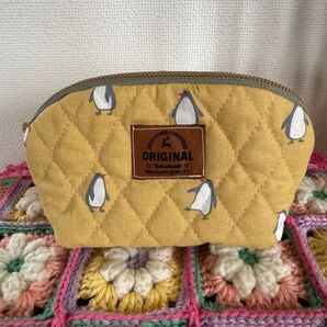 ラウンドポーチ ハンドメイドポーチ ハンドメイド ペンギン メイクポーチ