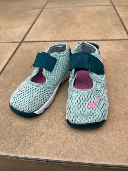 ナイキ NIKE リフト2