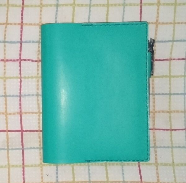 牛革製手帳カバー A6 ほぼ日など ティファニーブルー似の色