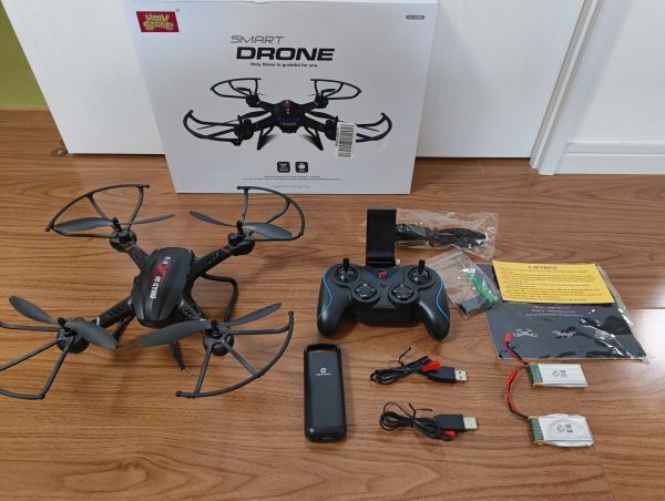 Holy Stone ドローン 広角HDカメラ付き F181W ホーリーストーン社製 トイドローン iPhone&Androidで生中継可能 スマホで操作可