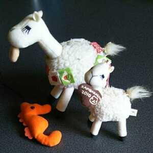 * alpaca. soft toy * extra 2. attaching .... key holder KAPIBARASAN Kapibara-san 