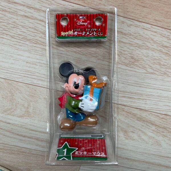 ディズニーキャラクターズ オーナメントくじ ミッキーマウス フィギュア クリスマス
