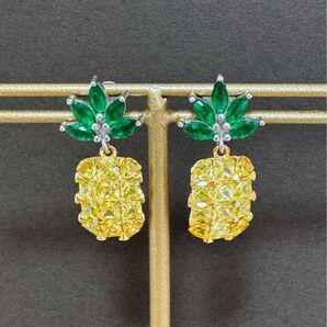 1日の気分が楽しく輝く日になる女っぷりアップ揺れる♪パイナップルピアス ピアス ジュエリー アクセサリー