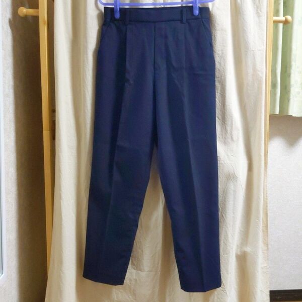 美品 ユニクロ タックパンツ レディース ネイビー ブラック Mサイズ UNIQLO テーパードパンツ