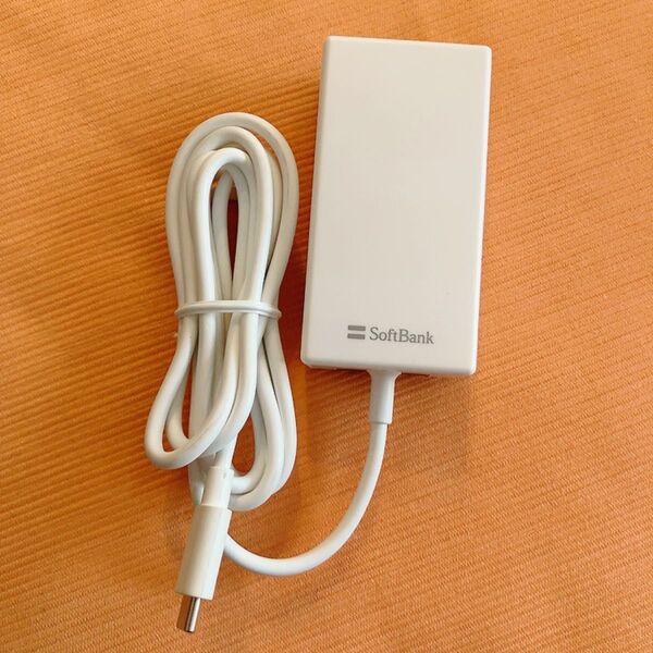 美品 ☆ USB Type-C 急速充電 ソフトバンク SB-AC22-TCPD N9A