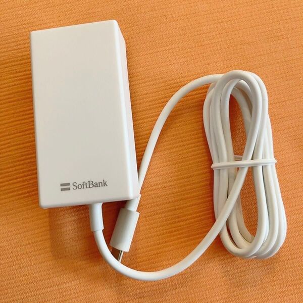 美品 ☆ USB Type-C 急速充電 ソフトバンク SB-AC22-TCPD N9A