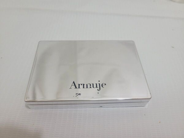 Armuje ジュエルアイカラーコレクション ルビーの真実 アイシャドウ