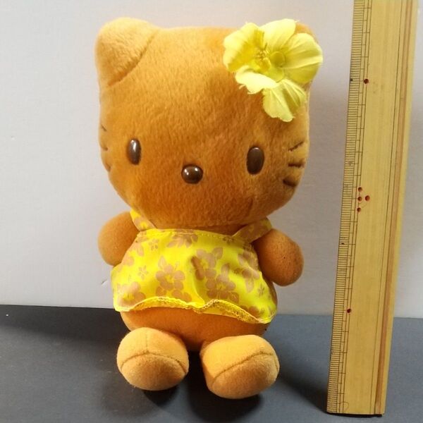 レア 日焼けキティぬいぐるみ 2002年