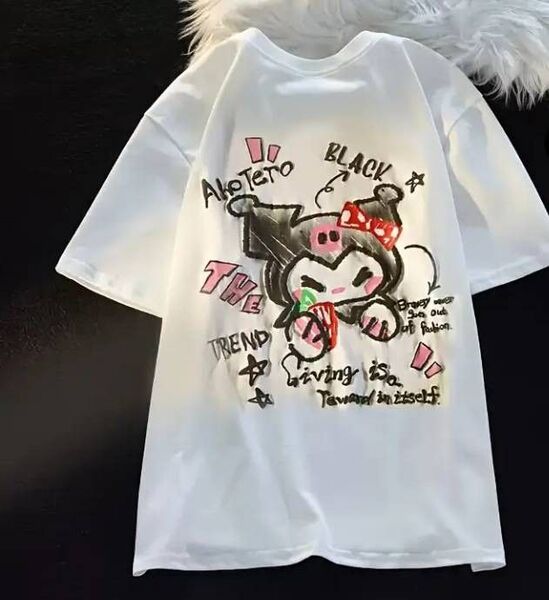 クロミちゃんTシャツ、バックプリント、M