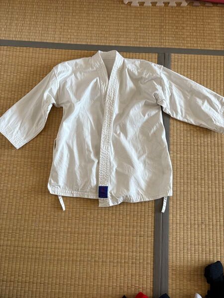 空手着 白い胴衣セット 九櫻 KUZAKURA 1合 130センチ〜140センチ