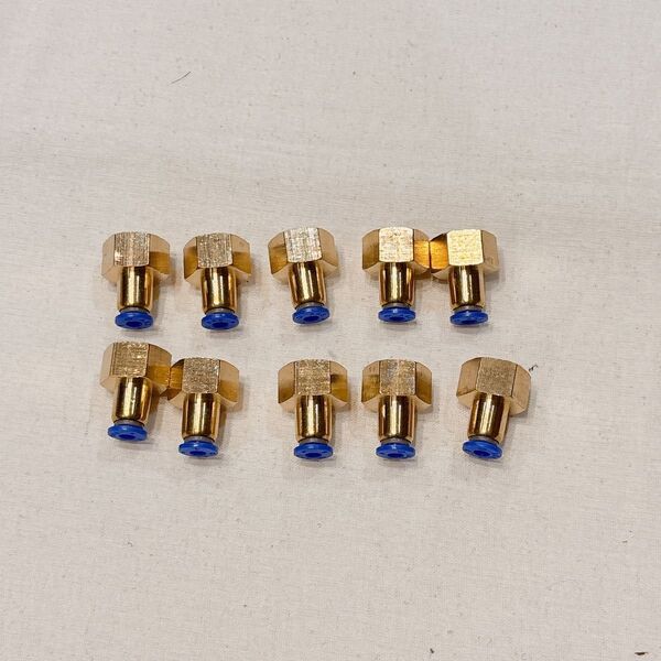 TAILONZ PNEUMATIC 内ネジスルー4mmスリーブケース外径x 1/4インチPTネジプッシュジョイント 10個