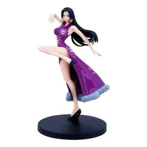 【新品・未使用・即日発送!】 最終値下げ ONEPIECE ワンピース フィギュア ボア ハンコック 完成品 塗装済み
